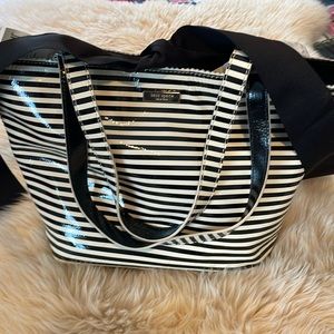 NWT Kate Spade handbag black and cream stripe patent leather, ribbon closure